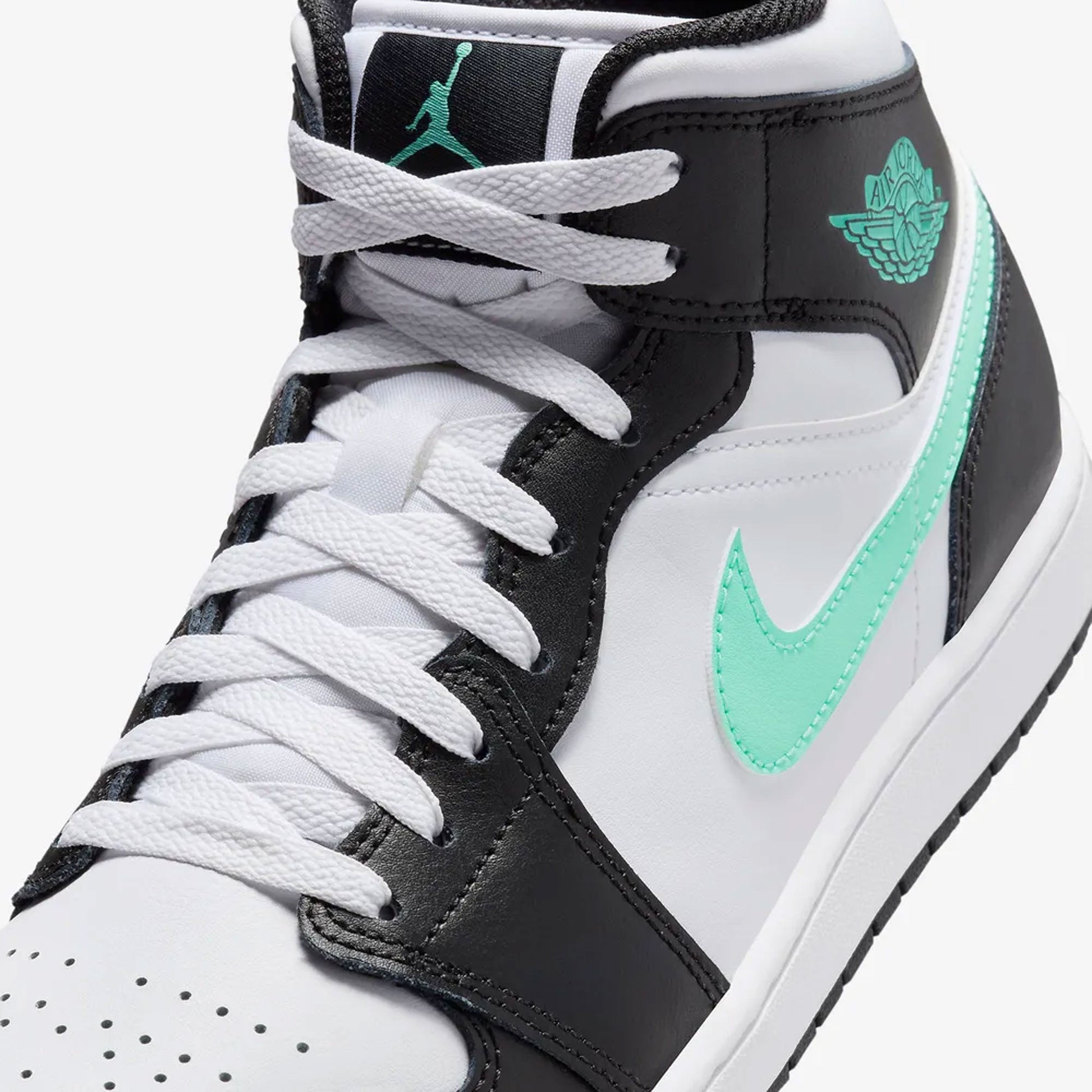 Jordan | AIR JORDAN 1 MID  { WHITE/GREEN GLOW-BLACK