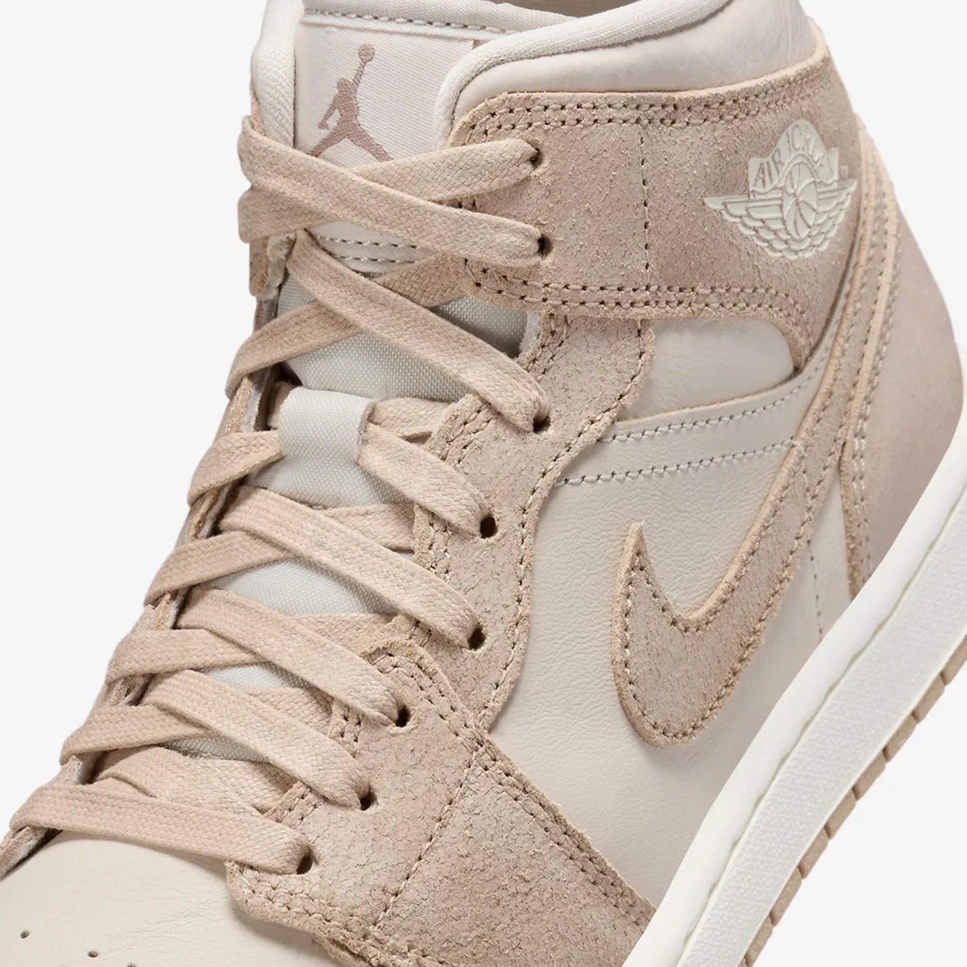 Jordan | AIR JORDAN 1 MID SE  { LEGEND LT BROWN/LEGEND MD BROWN-SAIL