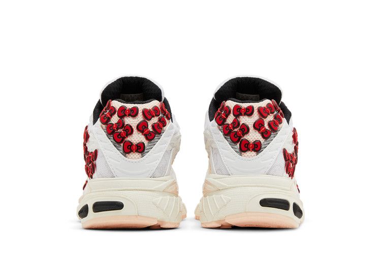 adidas Adistar Cusion Hello Kitty (Women's)