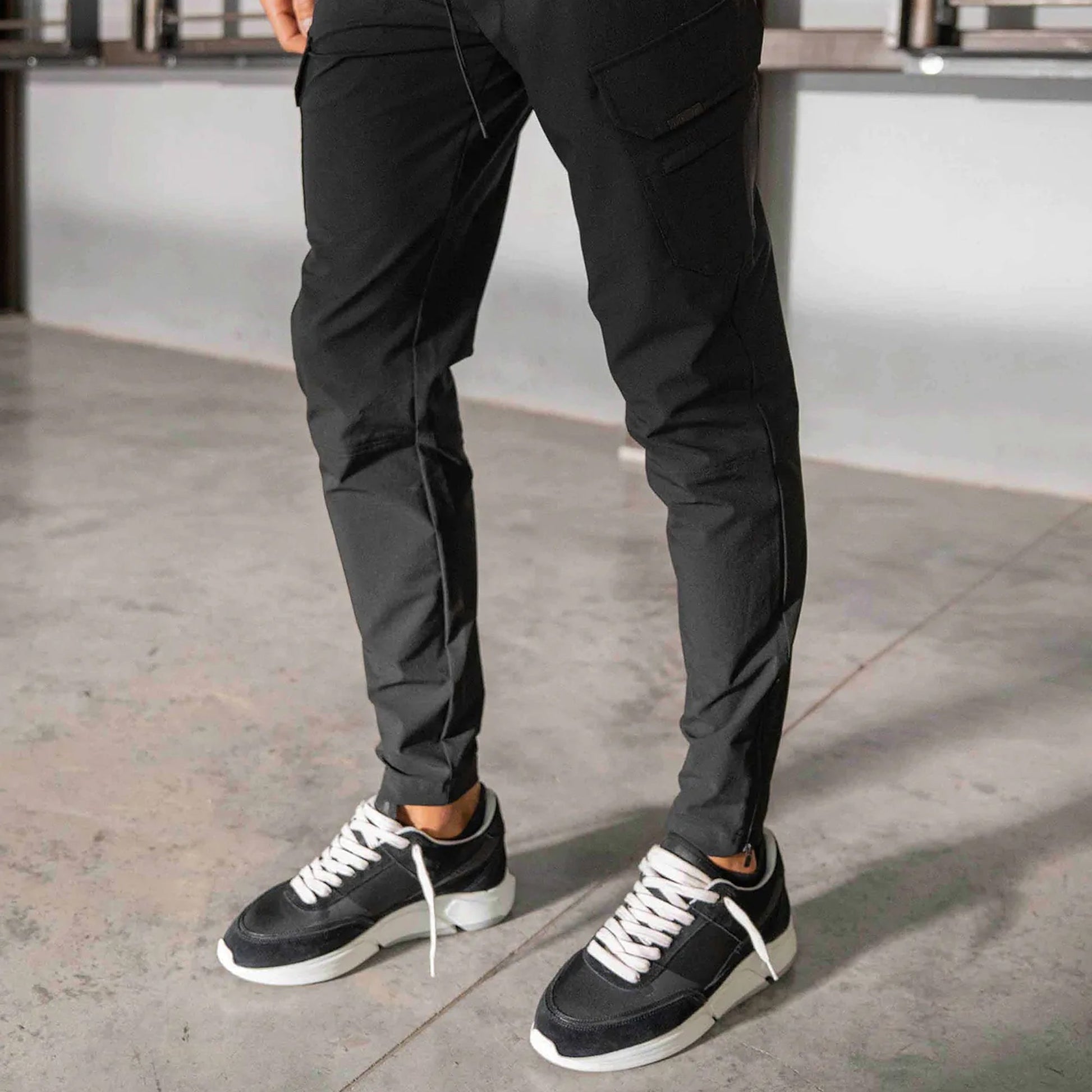 REPRESENT | 247 ZIP PANT { BLACK