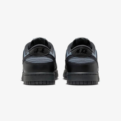 NIKE | DUNK LOW RETRO SE { OFF NOIR/BLACK-SMOKE GREY-ANTHRACITE