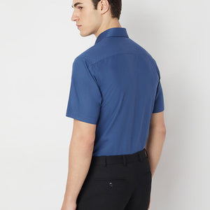 Wrinkle Free Half Sleeve Shirt
