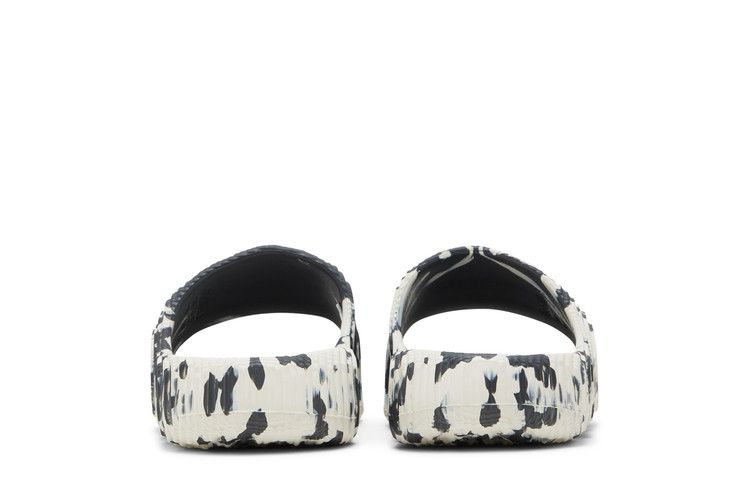 adidas Adilette 22 Slides Carbon Aluminum