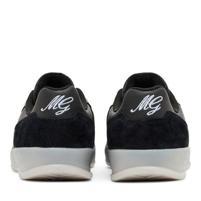 adidas Aloha Super Core Black Crystal White Carbon