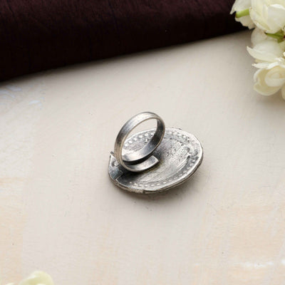trueBrowns Silver Tone Circular Ring