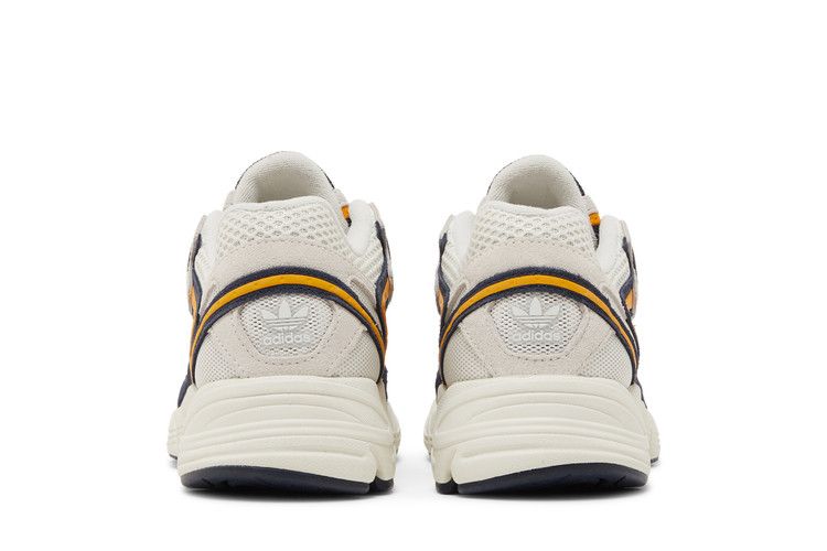 adidas Astir Legend Ink Collegiate Gold (Women's)