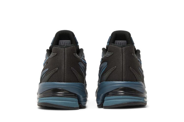 adidas Orketro Carbon