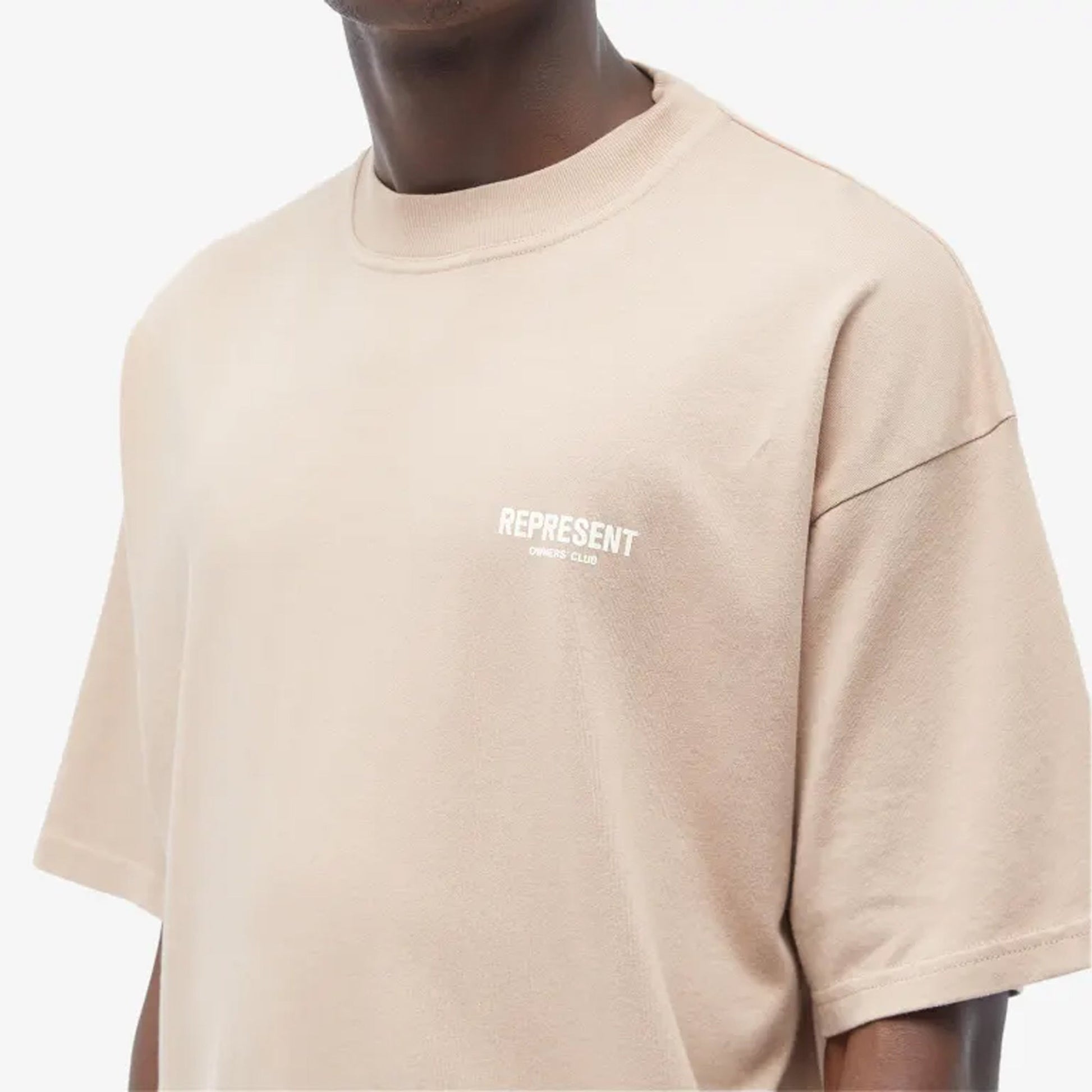 Represent | OWNERS CLUB T-SHIRT  { STUCCO