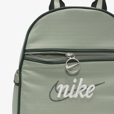 NIKE | SPORTSWEAR FUTURA 365 { JADE HORIZON/VINTAGE GREEN/SUMMIT WHITE