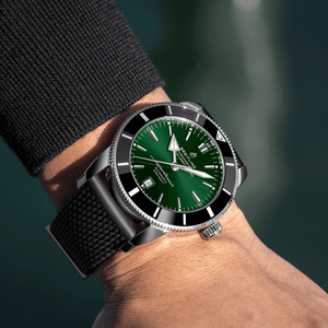 Breitling Superocean Heritage B20 Automatic Green Dial Men 46mm