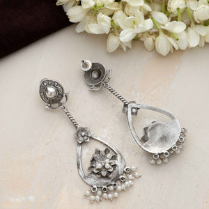 trueBrowns Silver  Tone Floral Chandbaali Earrings