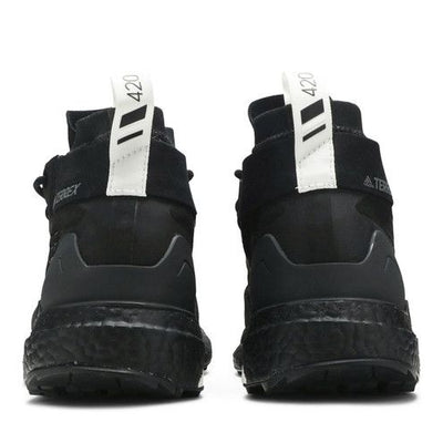 adidas Haiwee Core Black Metallic