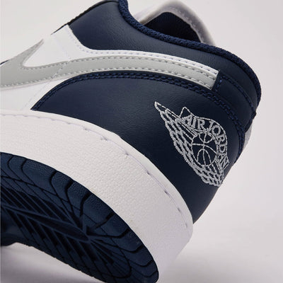 JORDAN | AIR JORDAN LOW 1 LOW (GS) { WHITE/WOLF GREY-MIDNIGHT NAVY