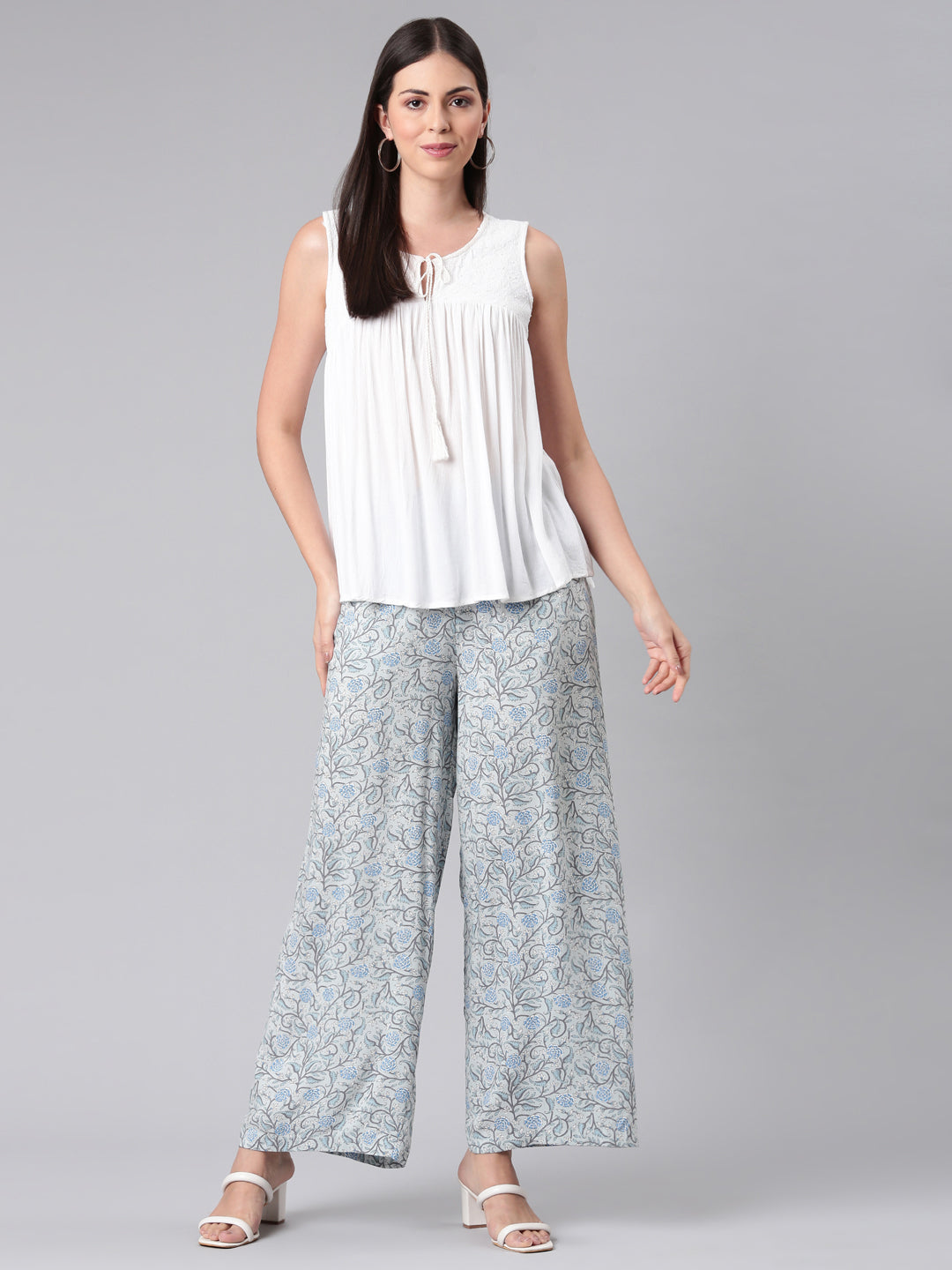 Women Blue Woven Viscose Mid Rise Printed Palazzo