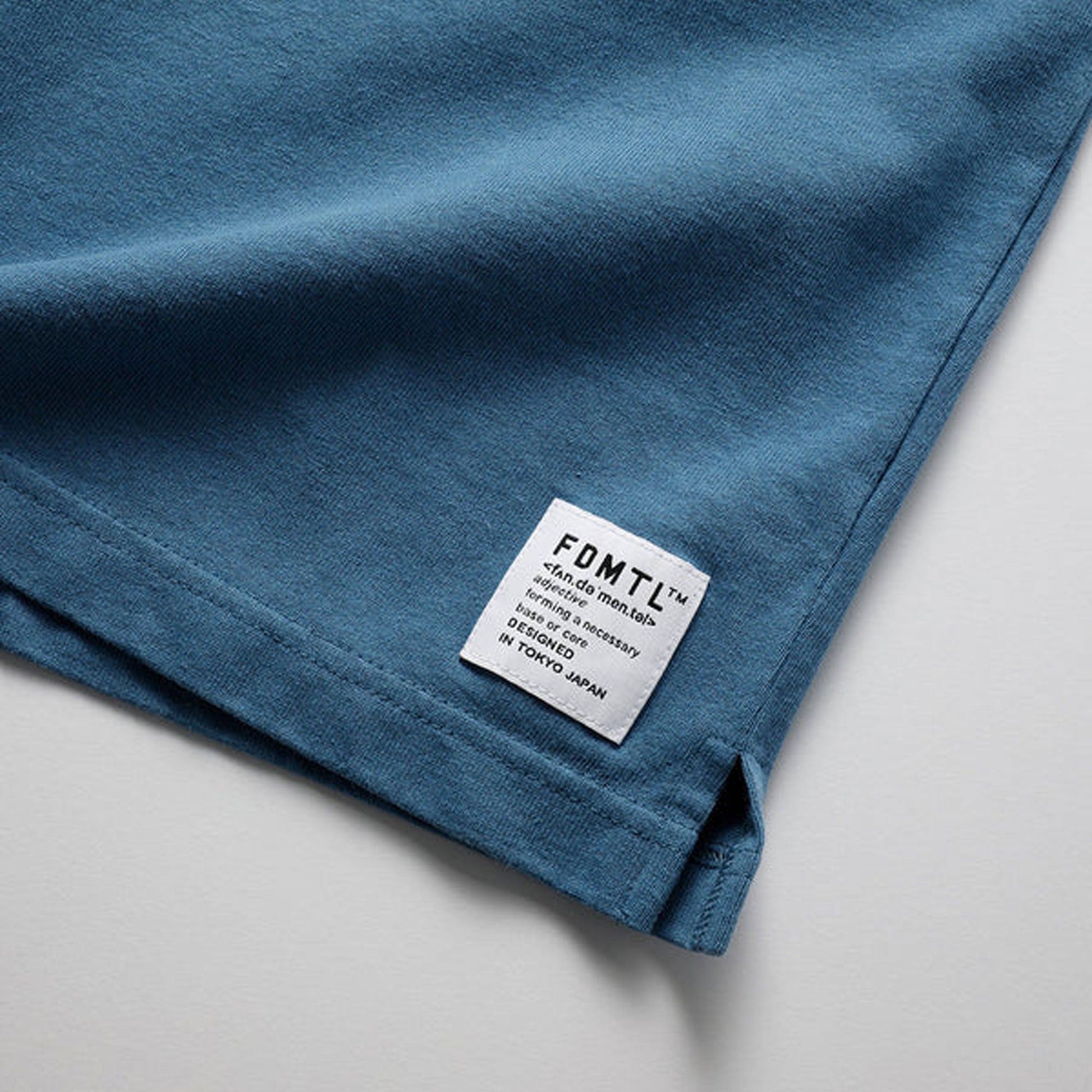 FDMTL | CIRCLE OBI WIDE TEE  { BLUE
