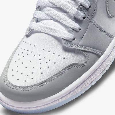 Jordan | AIR JORDAN 1 LOW  { WHITE/WOLF GREY-ALUMINUM