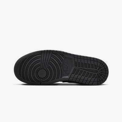 JORDAN | AIR JORDAN 1 LOW SE { BLACK/BLACK-WHITE-METALLIC SILVER