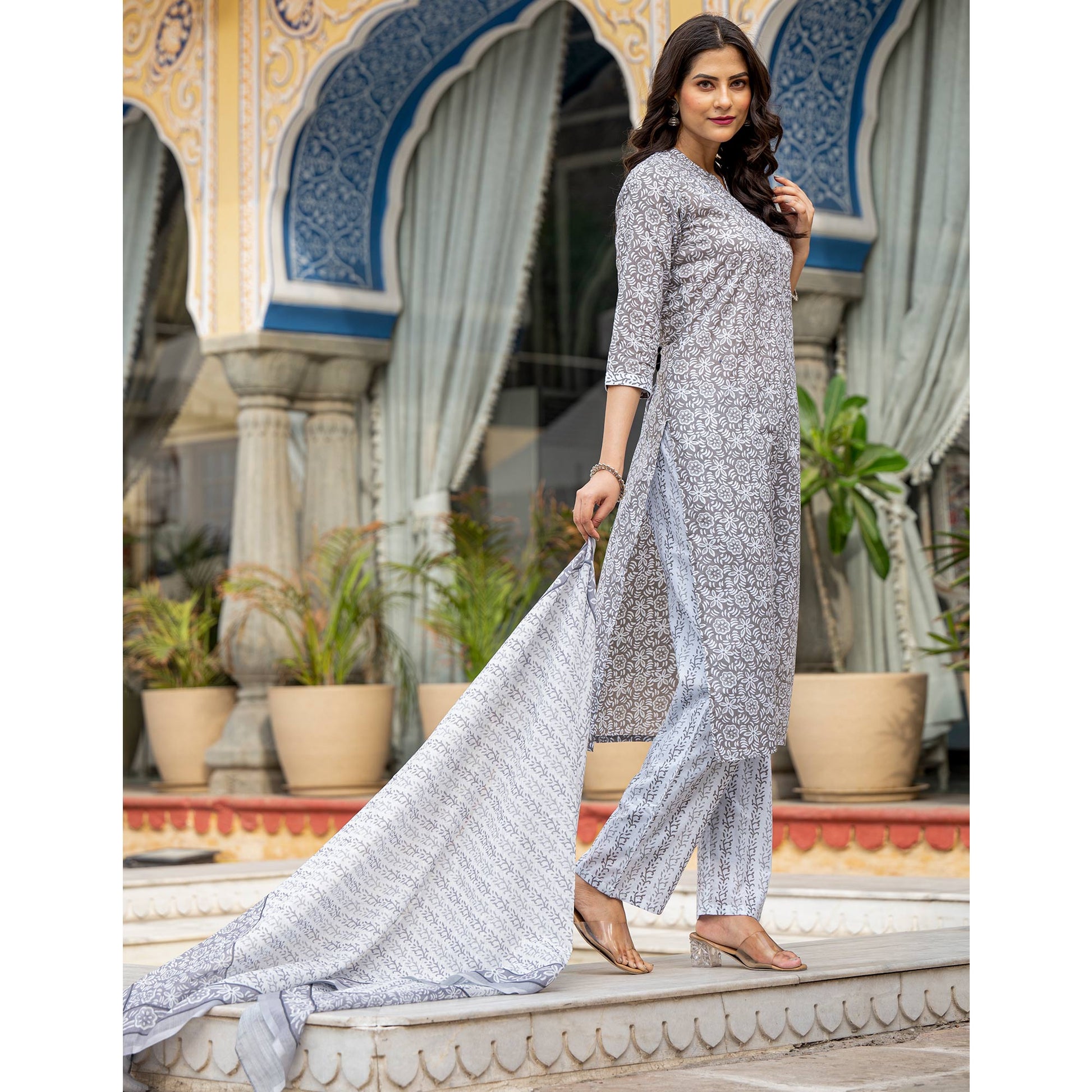 grey-floral-printed-pure-cotton-salwar-suit-1