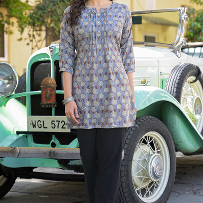 grey-floral-printed-rayon-straight-top