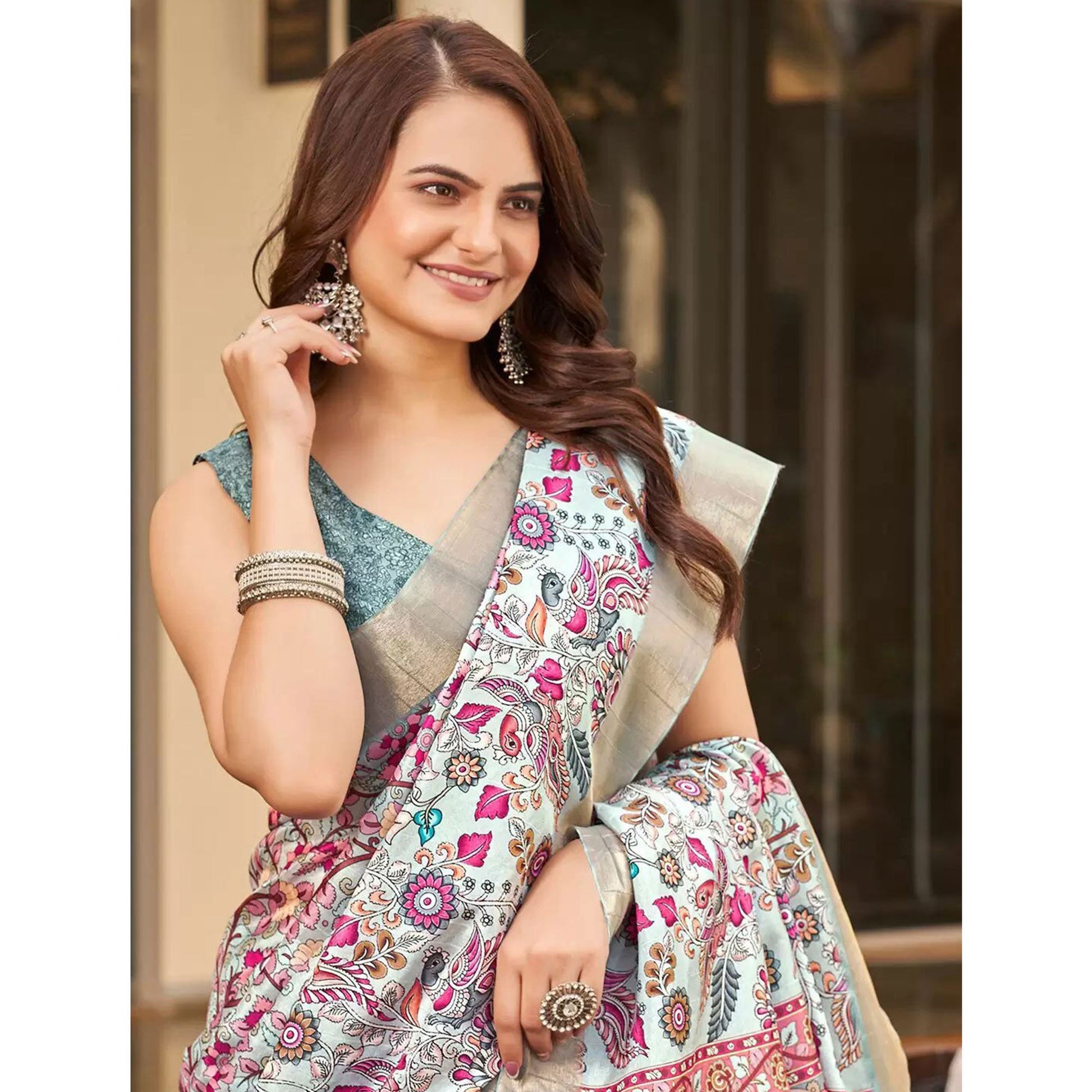 grey-floral-digital-printed-tussar-silk-saree-2