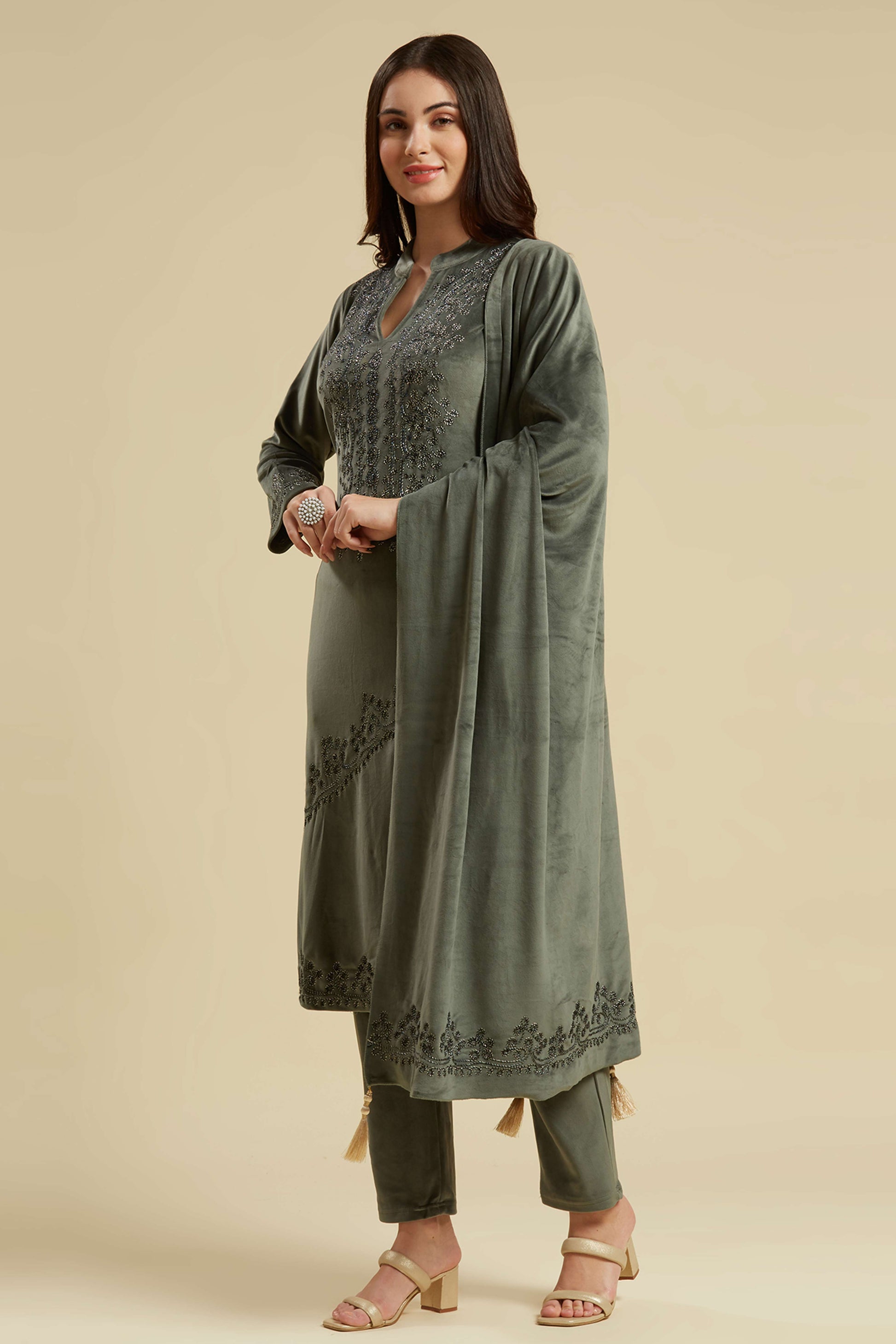 grey-embroidered-velvet-straight-salwar-suit