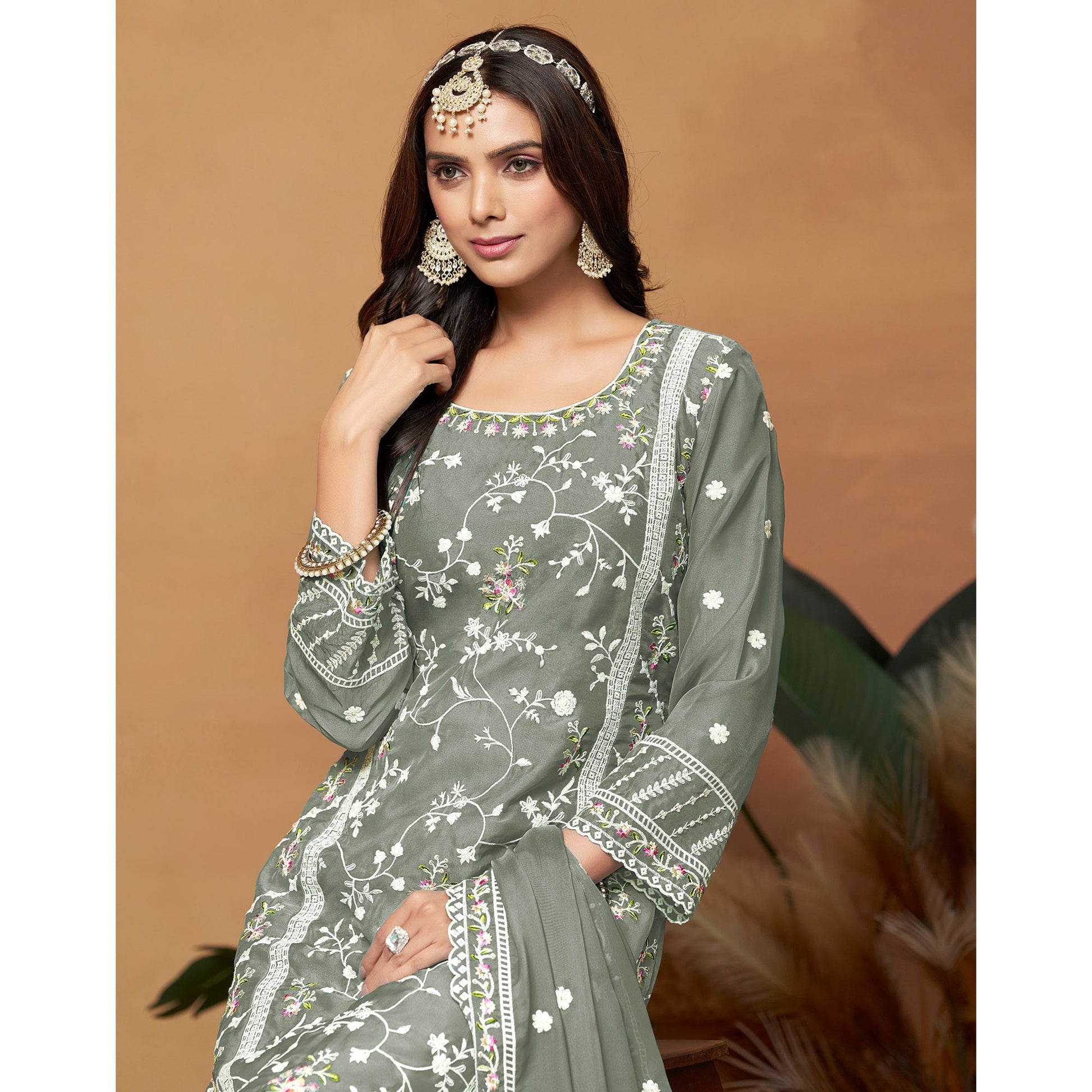 grey-floral-embroidered-organza-semi-stitched-dress-material