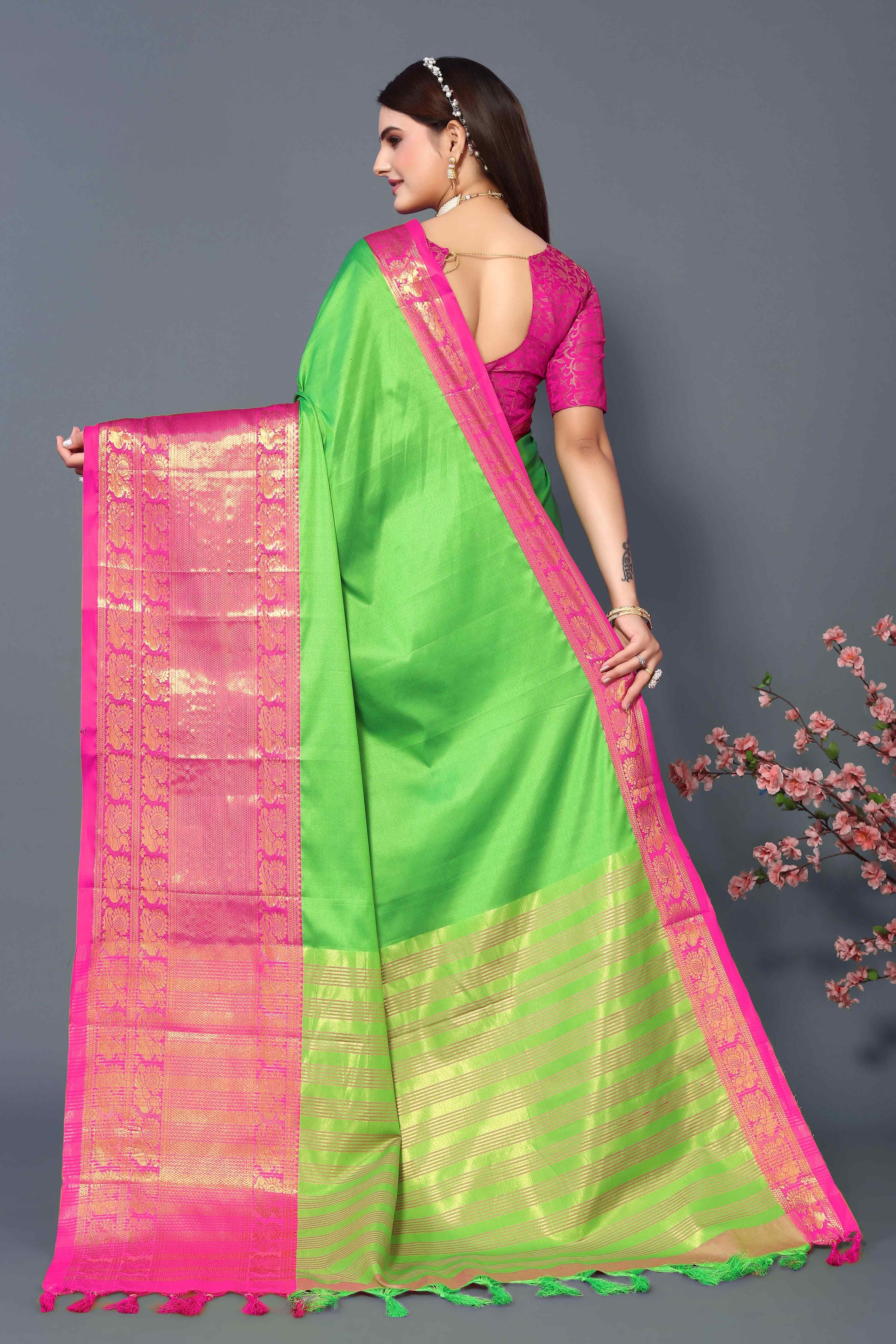 Fresh Green Zari Weaving Cotton Silk Saree
