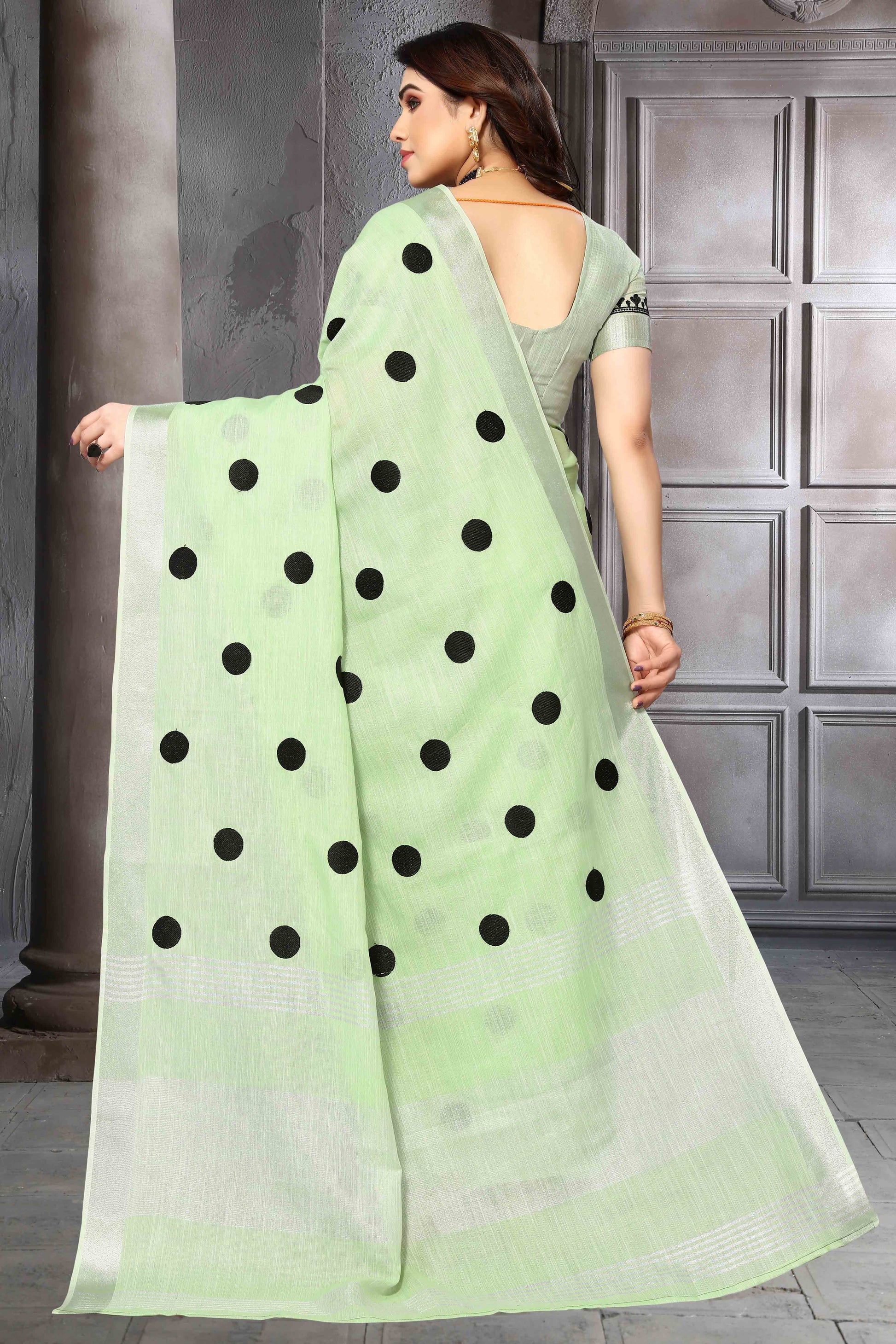 Light Green Embroidered Linen Cotton Saree With Zari Border