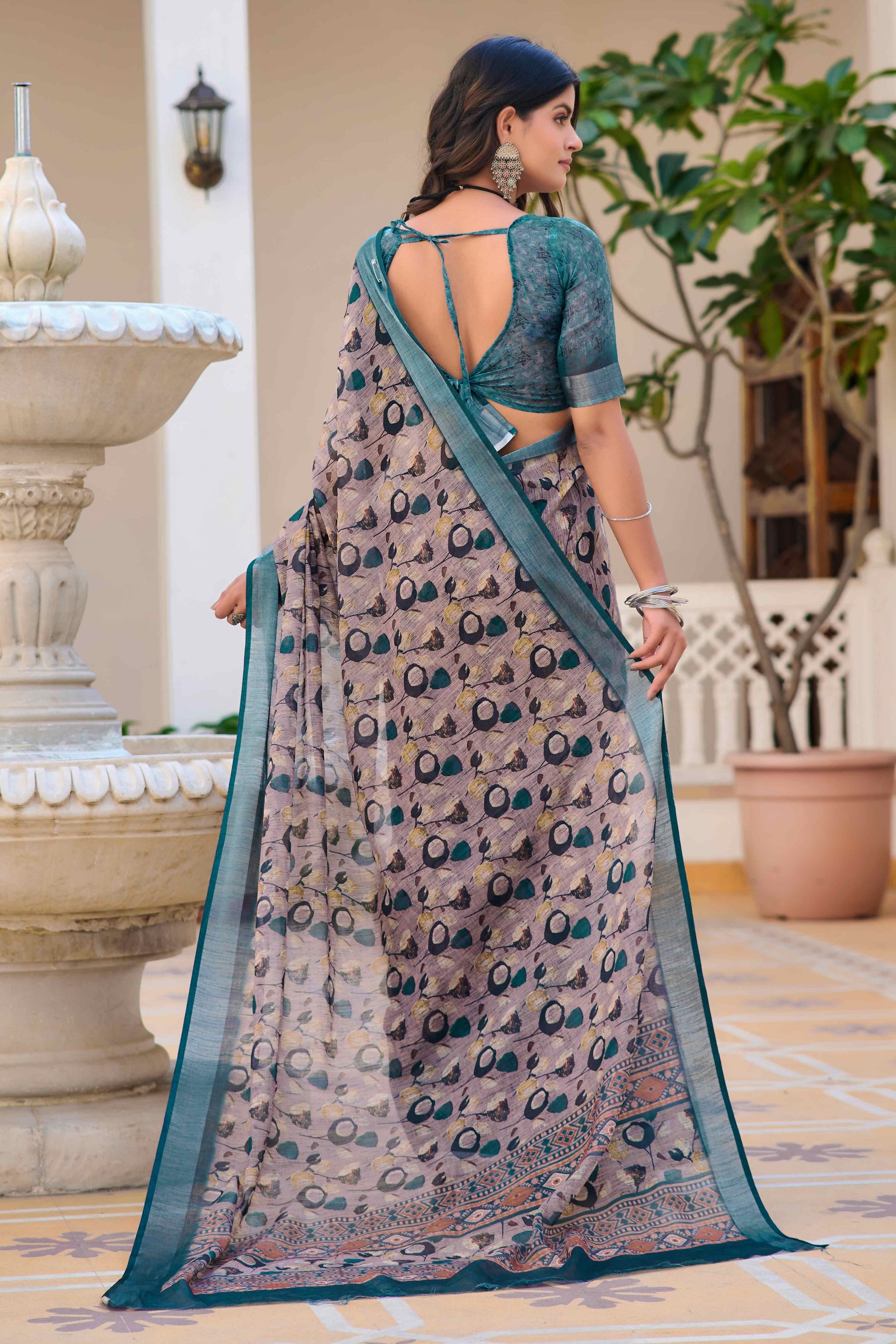 grey-floral-printed-linen-saree-3