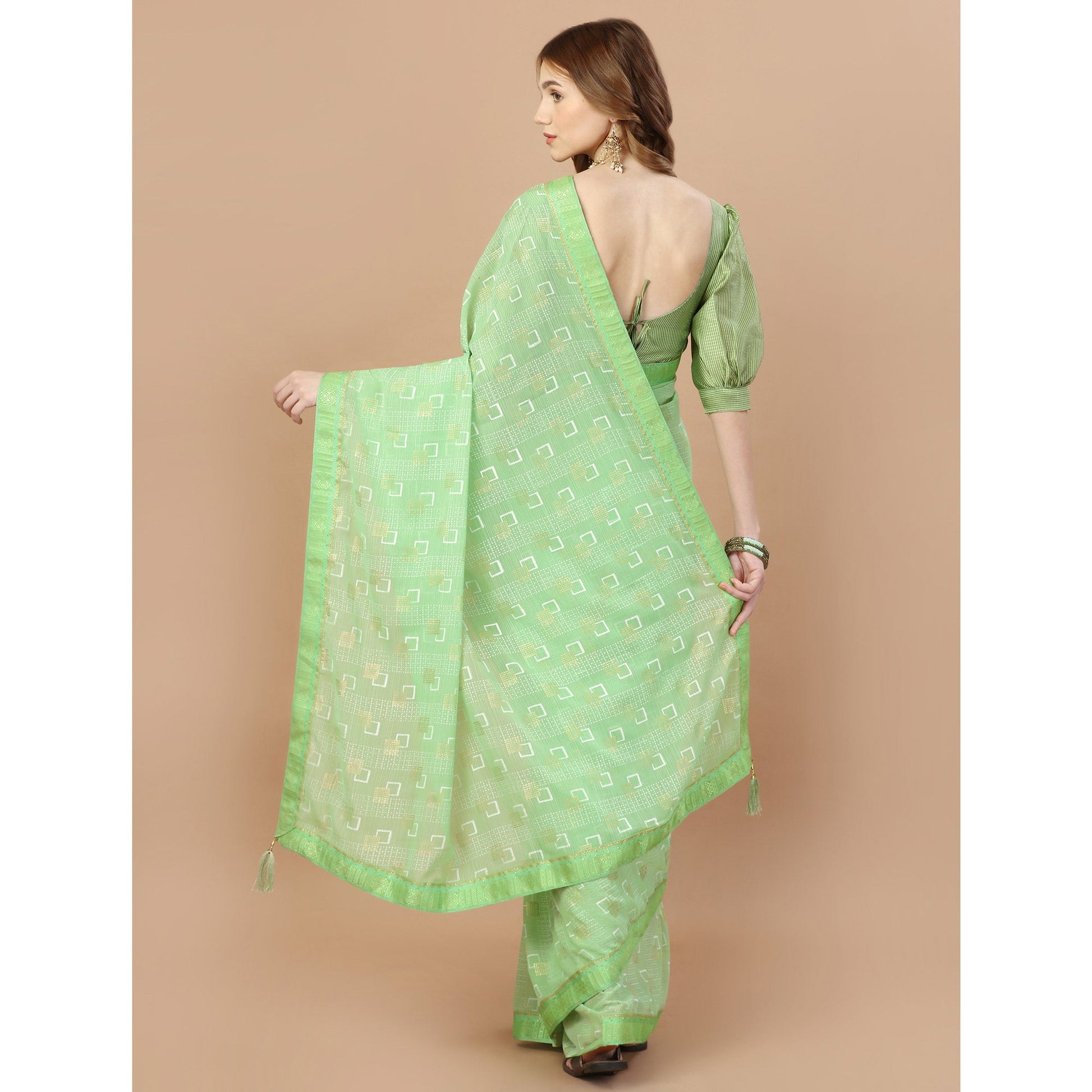 green-foil-printed-chiffon-saree-with-lace-border-3