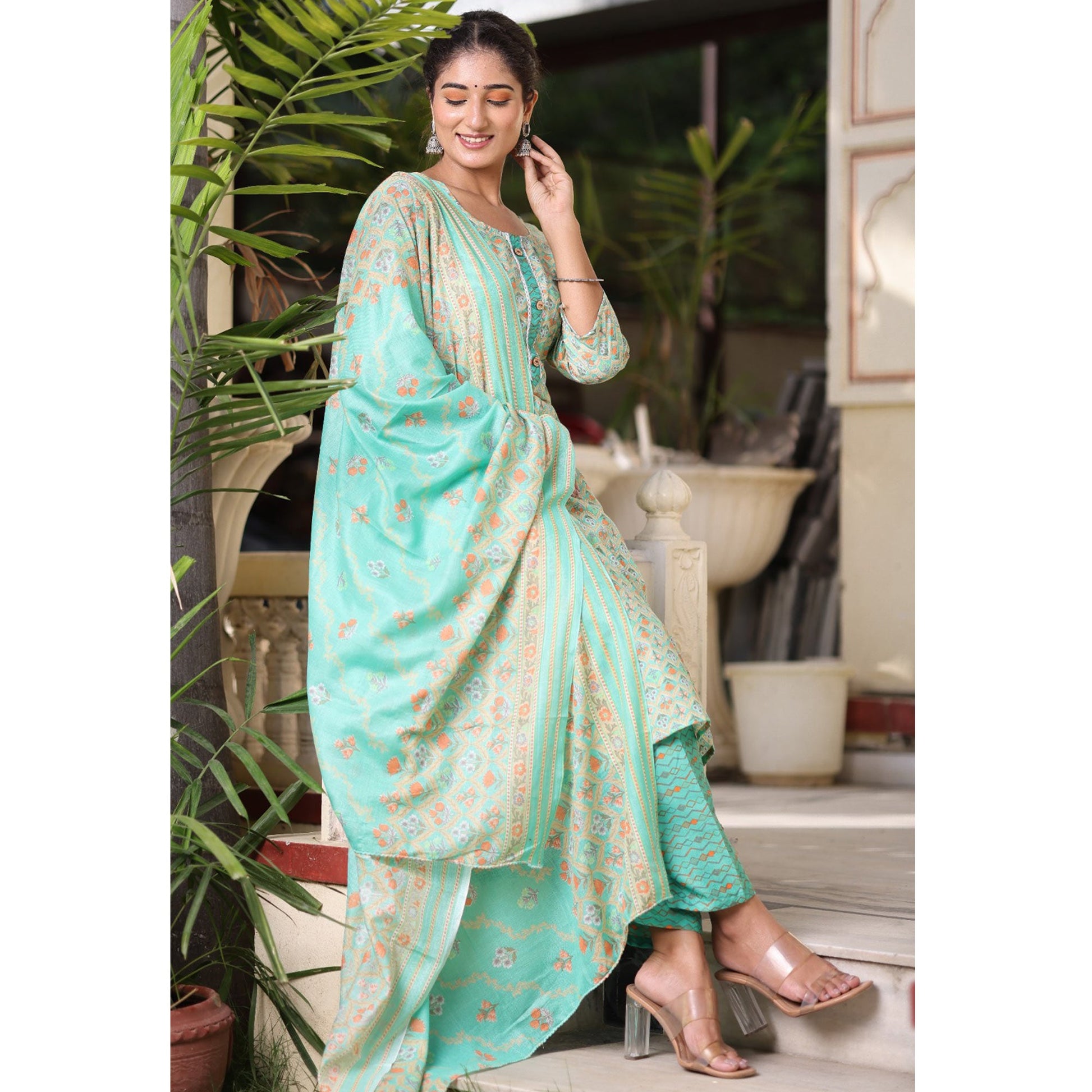 green-floral-printed-pure-cotton-suit-1