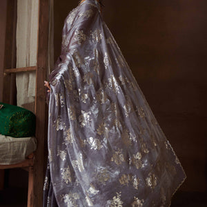 grey-floral-foil-printed-satin-silk-saree-with-zarkan-border-4
