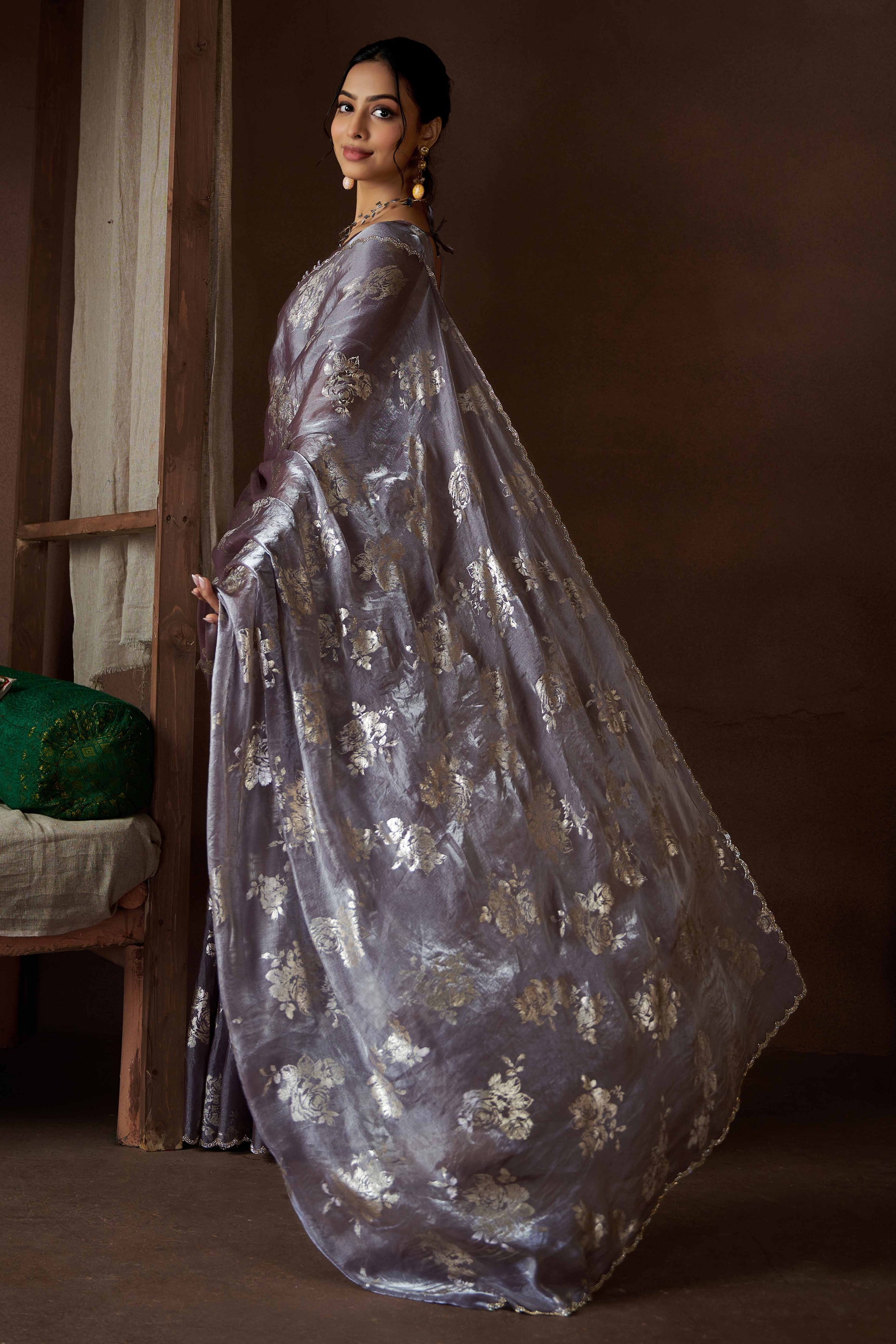 grey-floral-foil-printed-satin-silk-saree-with-zarkan-border-4