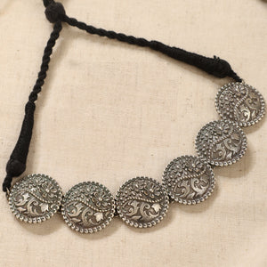 trueBrowns Silver Circular Necklace