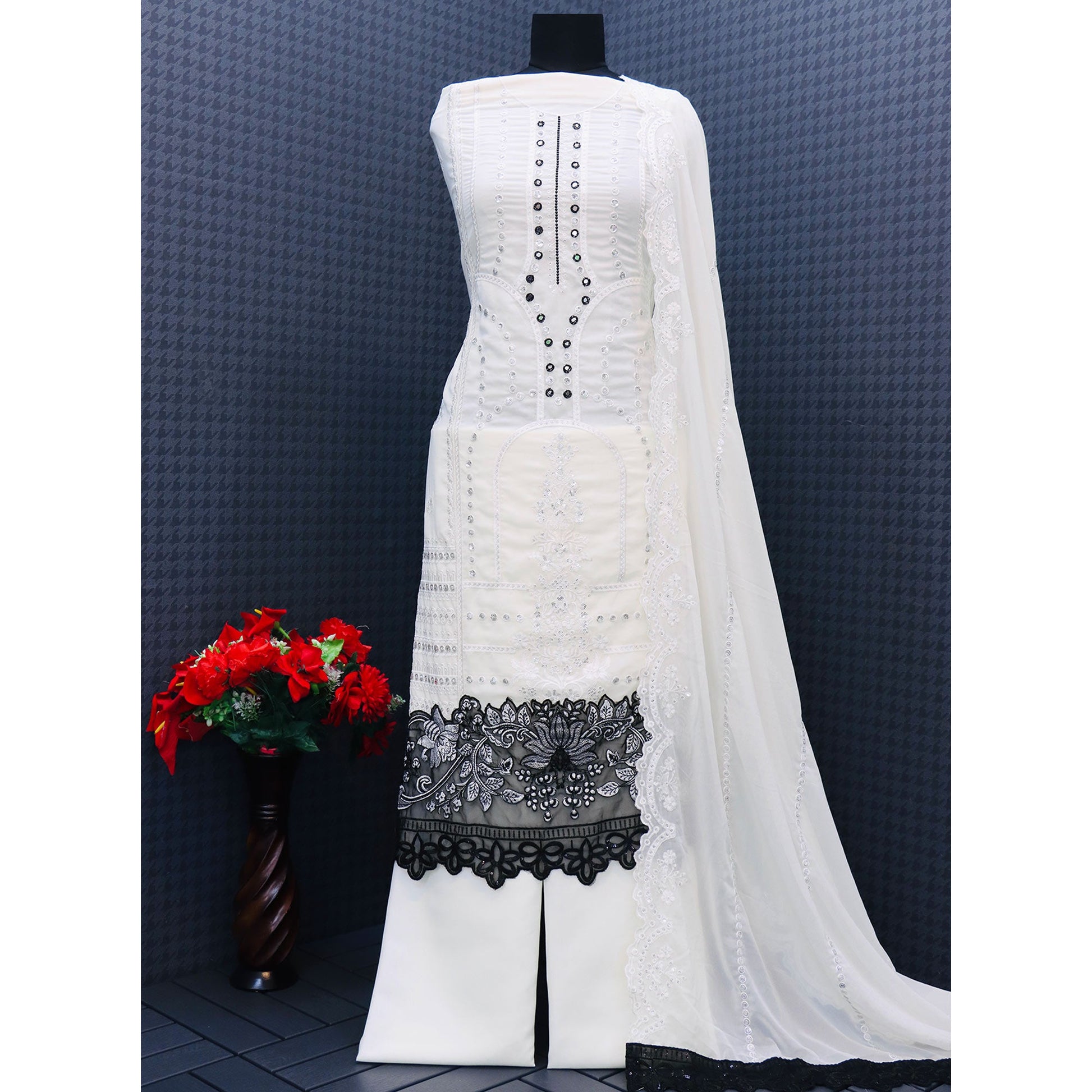 Cream Floral Embroidered Georgette Semi Stitched Pakistani Suit