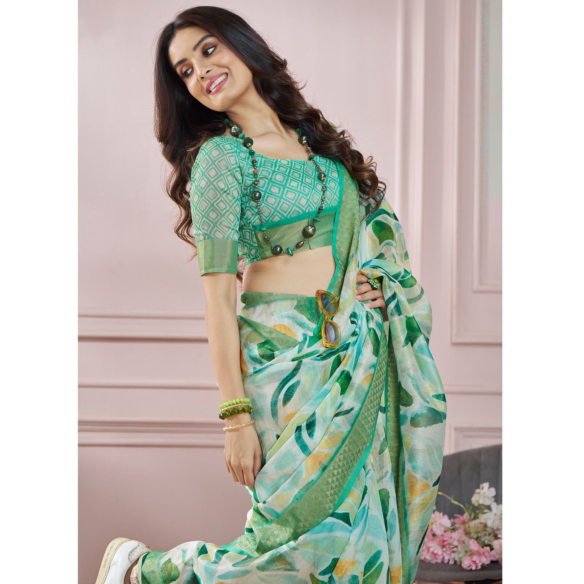 green-printed-woven-soft-banarasi-silk-saree
