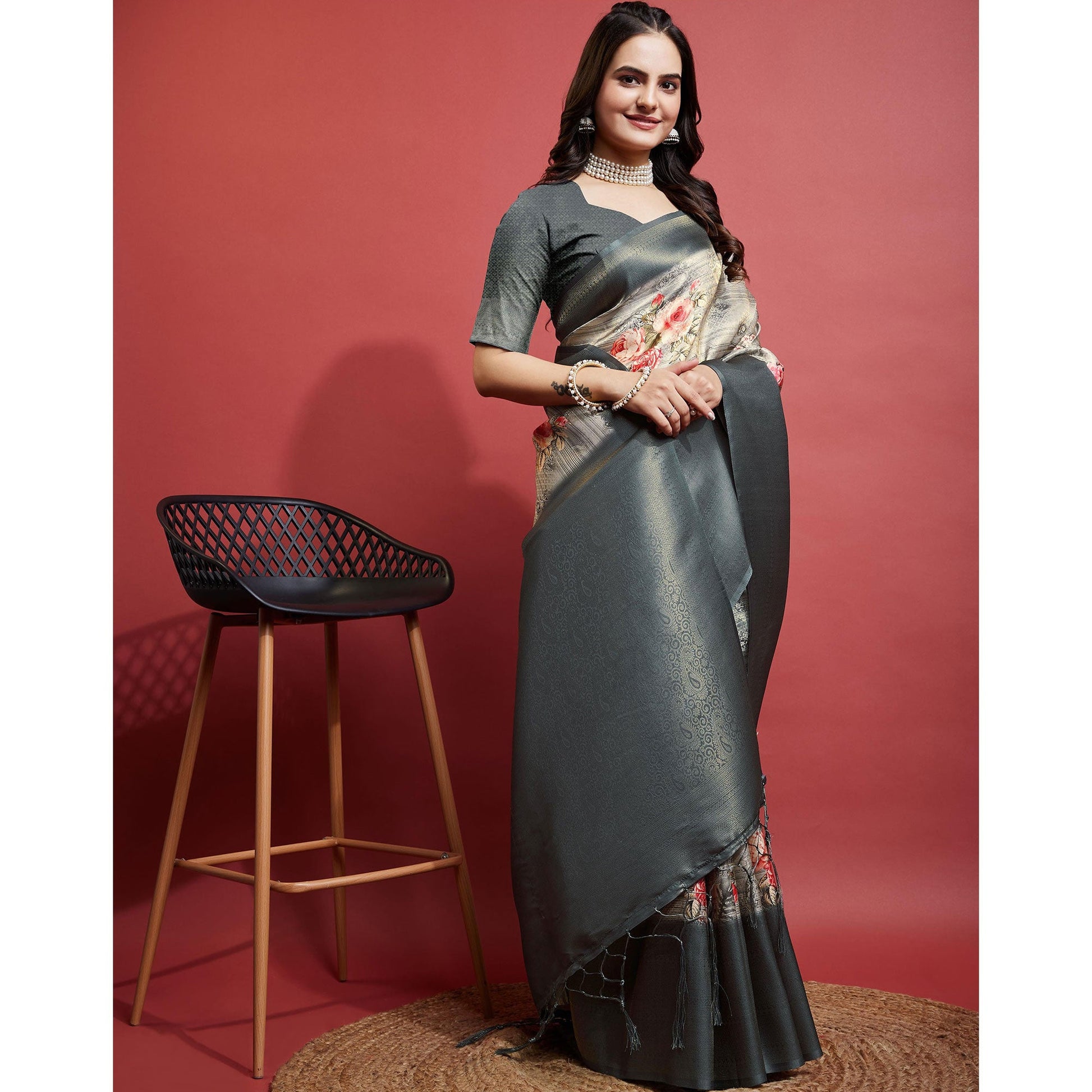 grey-floral-digital-printed-with-woven-banarasi-silk-saree