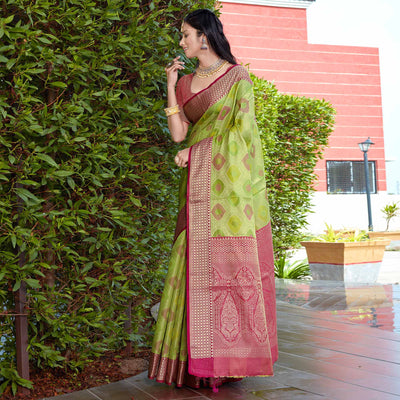 green-woven-art-silk-saree-10