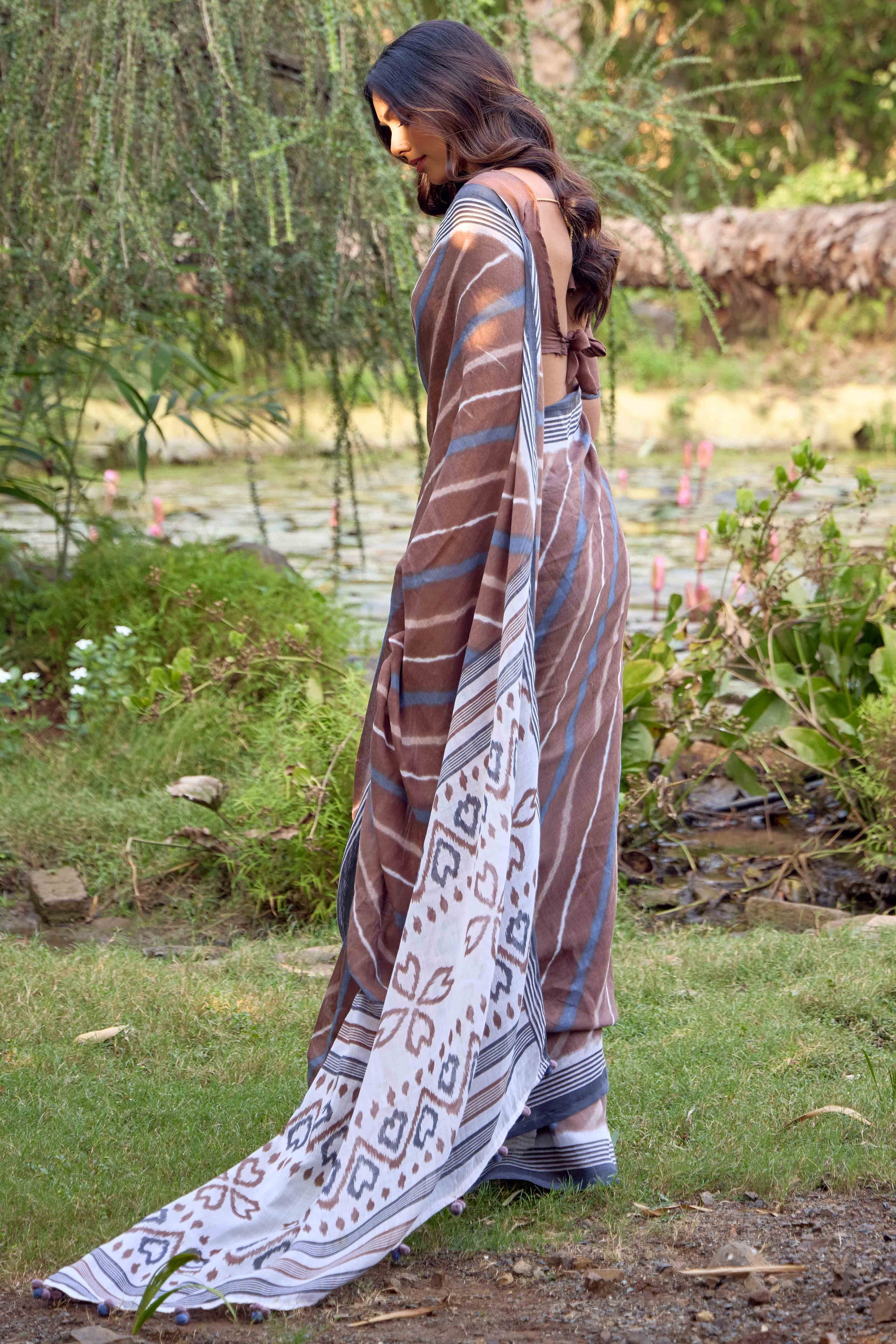 Brown Leheriya Printed Linen Saree