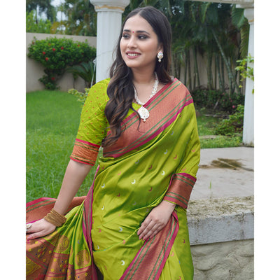 green-woven-paithani-art-silk-saree-5