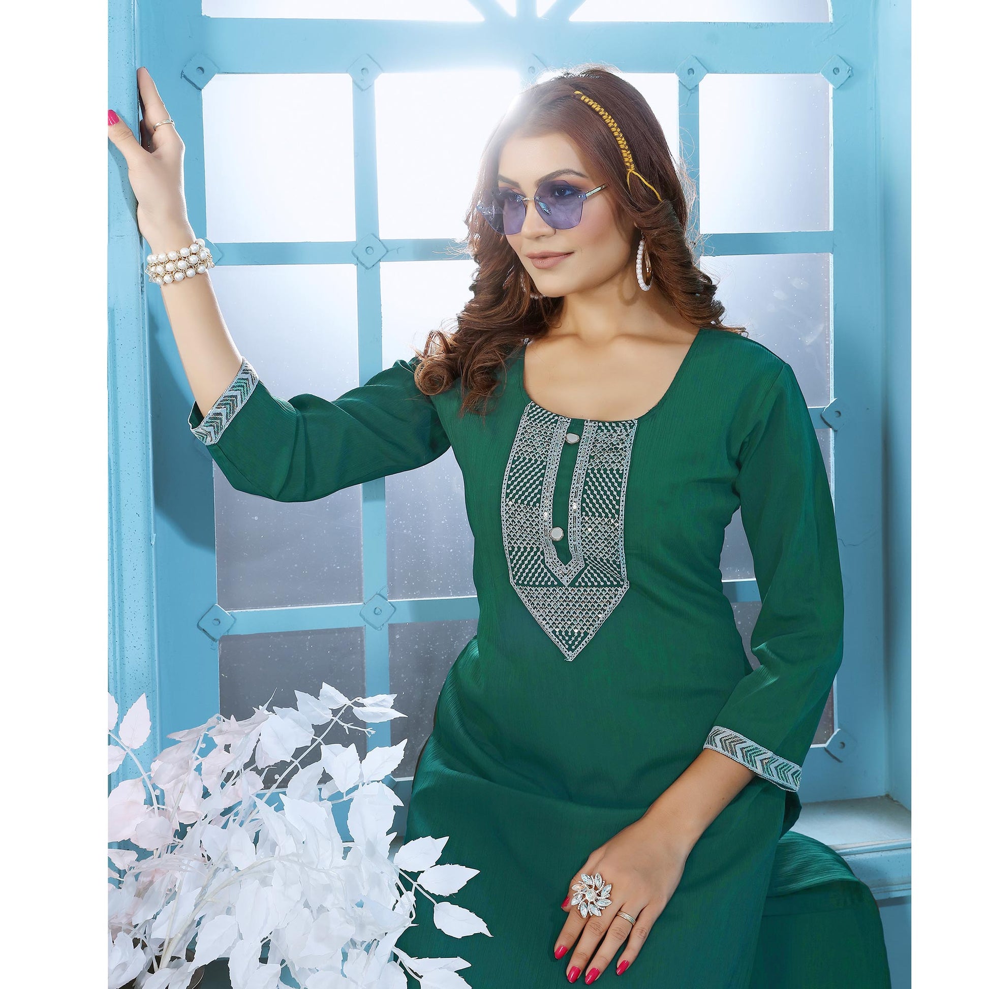 green-sequins-embroidered-cotton-blend-kurti-pant-set