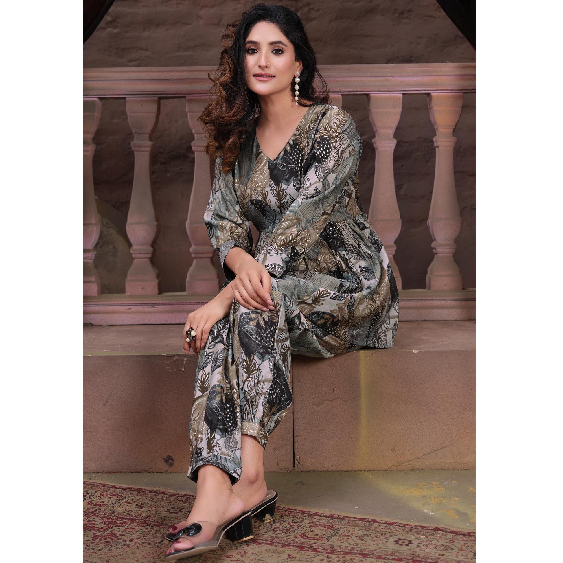 grey-floral-printed-chanderi-co-ord-set-1