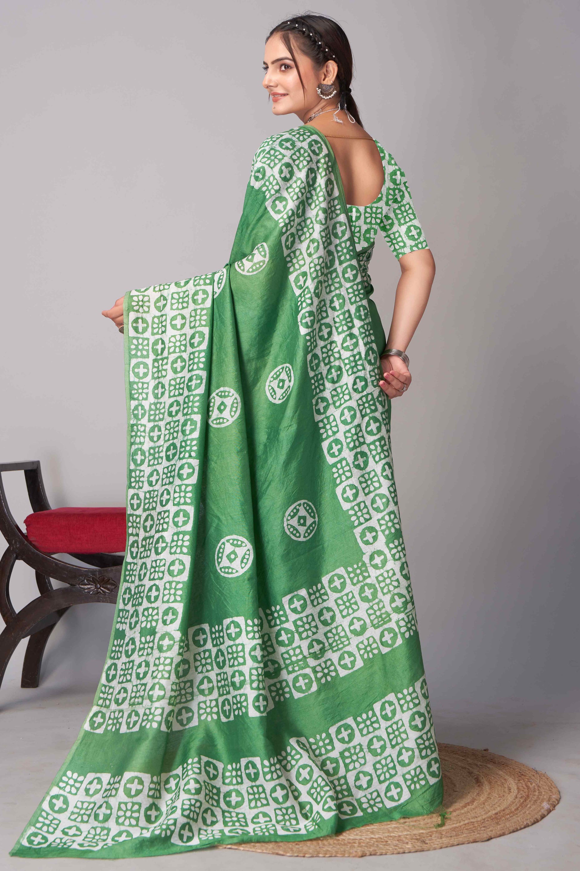 green-batik-printed-chanderi-cotton-silk-saree-7