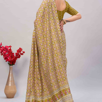 green-ajrakh-printed-cotton-blend-saree-39