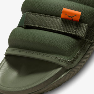 Jordan | SUPER PLAY  { DEEP GREEN/SAFETY ORANGE