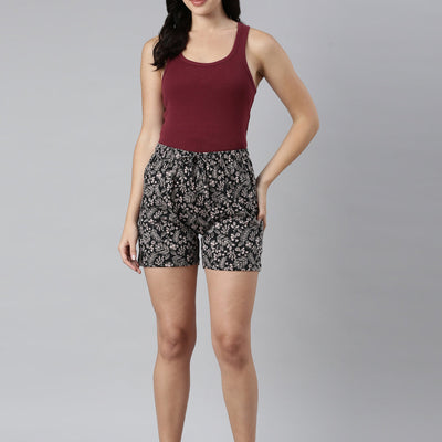 Women Printed Black Mid Rise Woven Viscose Lounge Short