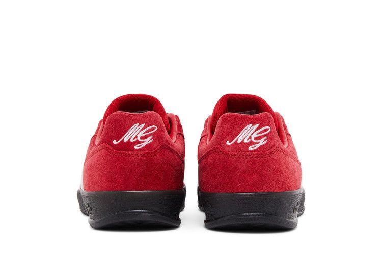adidas Aloha Super Gonz Chair Fight