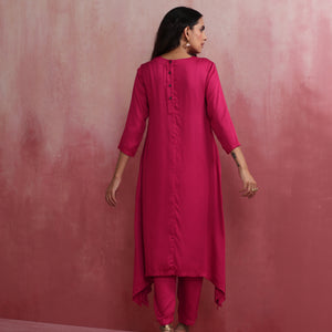 trueBrowns Magenta Highlow Modal Kurta Set