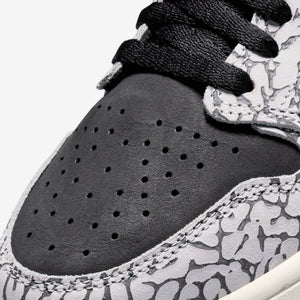 Jordan | AIR JORDAN 1 LOW OG  { BLACK/MUSLIN-TECH GREY-WHITE