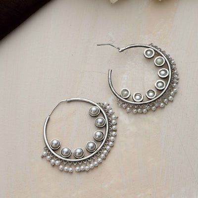 trueBrowns Silver Tone Pearl Hoop Earrings